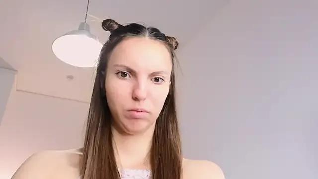 gracedonovan from StripChat is Freechat