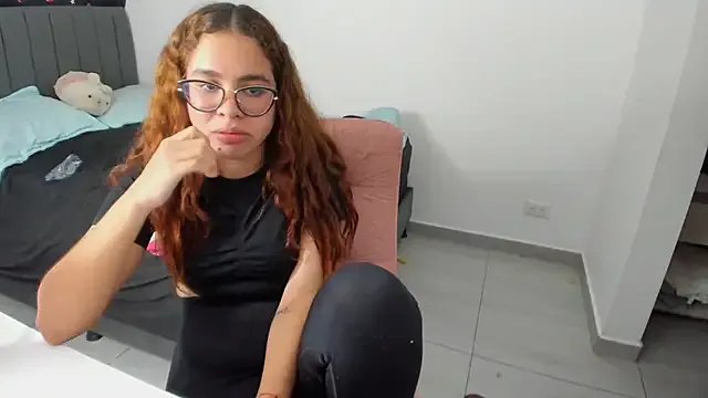 Freechat Greciaruiz_ on StripChat