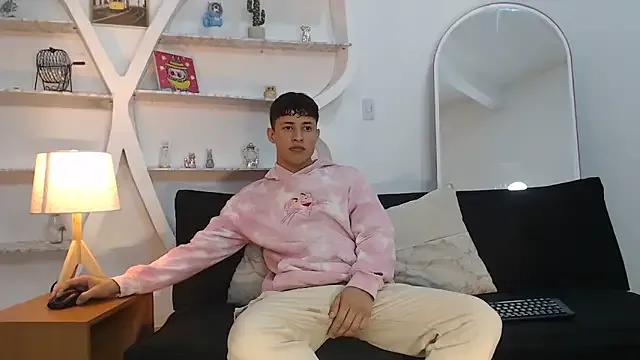 GRETTY_BOYS from StripChat is Freechat