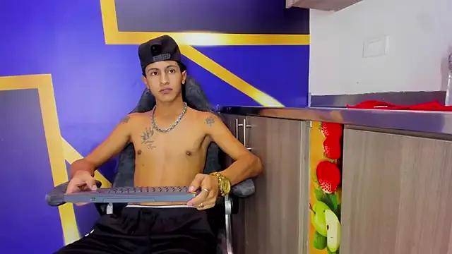 Freechat gustavo_saaled19_ on StripChat