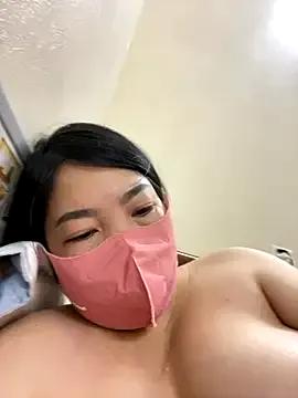 Hachi_Sweetbabie_ on StripChat 