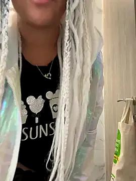 Freechat HaileyDiana on StripChat