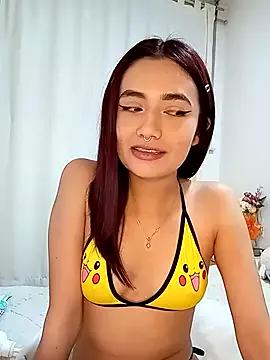 HallieLemon1 on StripChat 