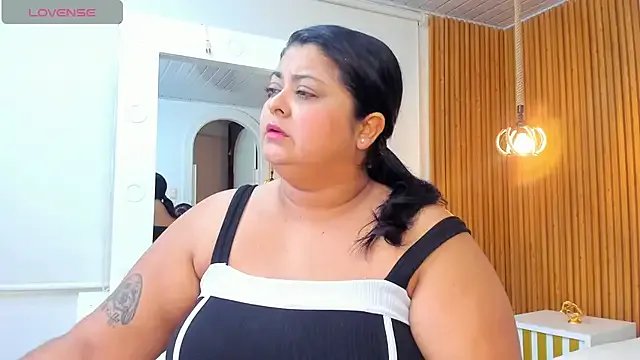 Freechat Hanna_curvy_ on StripChat