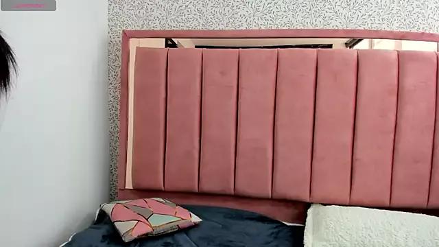 Hanna_Lee__ from StripChat