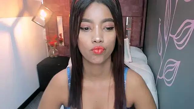 Hanna_stone__ from StripChat is Freechat