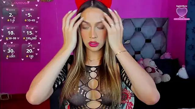 Freechat hanna_tss on StripChat