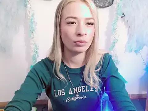 hannah_026 from StripChat is Freechat