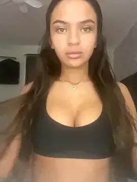 StripChat HazelBeautx is Freechat HazelBeautx — Rub and spit on tits
