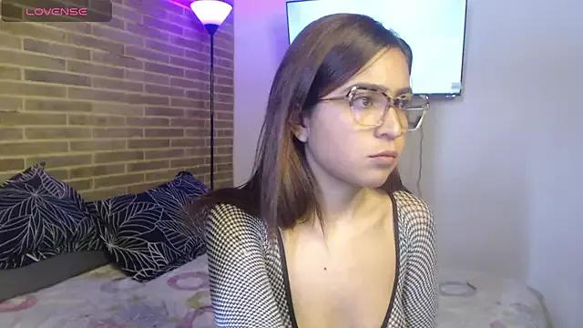 helenacyruss from StripChat