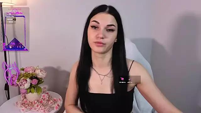 Hellen_Moore from StripChat is Freechat