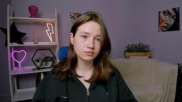 helli_belli from StripChat