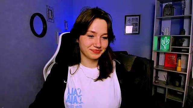 helli_belli from StripChat