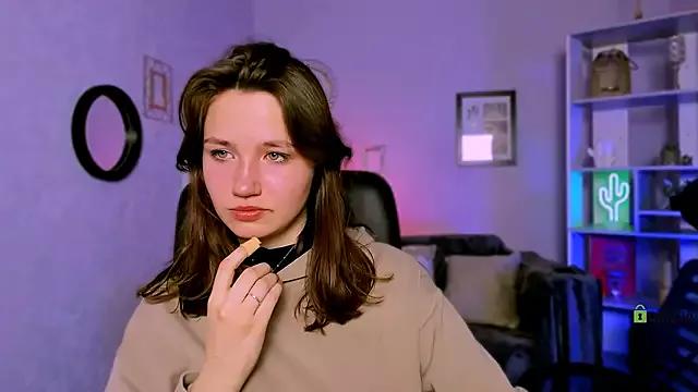 helli_belli from StripChat