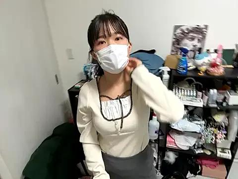 hikiwarinatto_xoxo — Group on StripChat