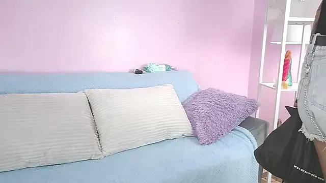 Freechat Hiyakasudere on StripChat