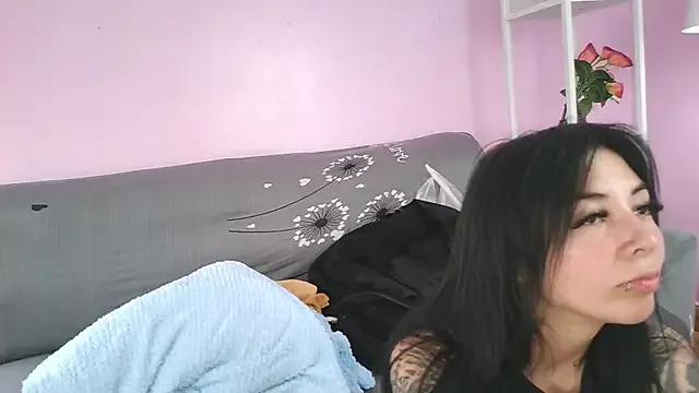 Freechat Hiyakasudere on StripChat