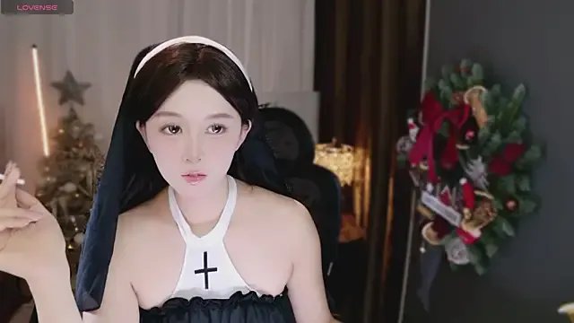 Freechat Honey-wanning on StripChat