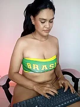 Honeydude_ from StripChat is Freechat