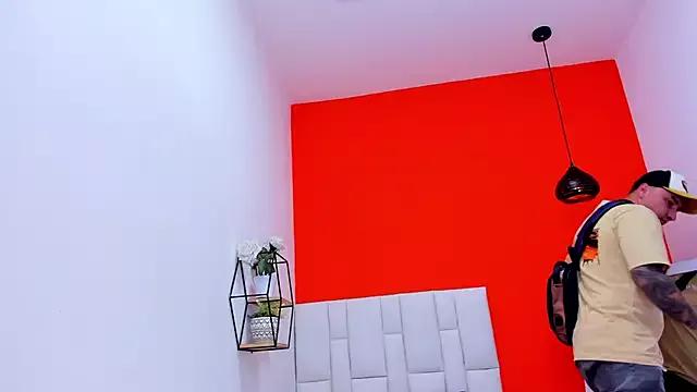 Horny_ebonys from StripChat is Freechat