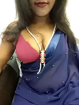 Hot_Rossyy from StripChat is Freechat