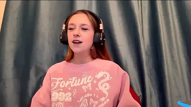 Freechat HOTBellakle on StripChat