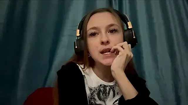 Freechat HOTBellakle on StripChat