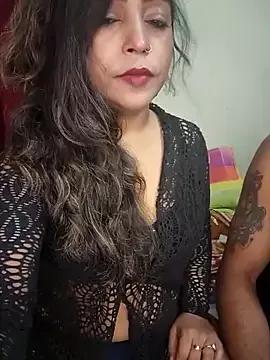 Hotbhabi305 from StripChat is Freechat