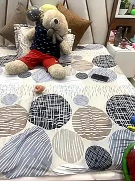 Freechat hpshshhy on StripChat