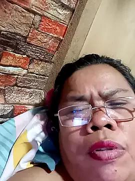 Huge_mama69 from StripChat is Freechat