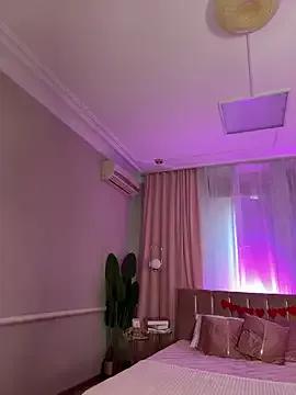 HugeBoobsAlice — PLUG IN ASS N FINGERING