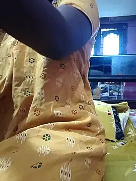 Freechat hyd_couple7878 on StripChat