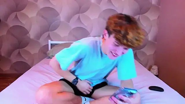 Freechat Ian_Flor on StripChat