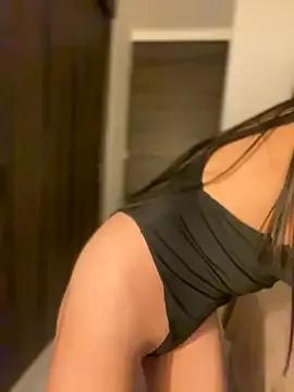 imsaraah from StripChat is Freechat