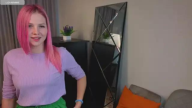 IrenaFenty from StripChat is Freechat