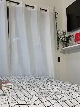 Isabella2603 from StripChat is Freechat