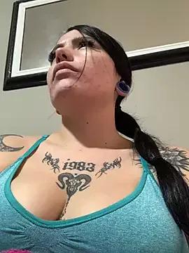 Isabella_Brown2 from StripChat is Freechat