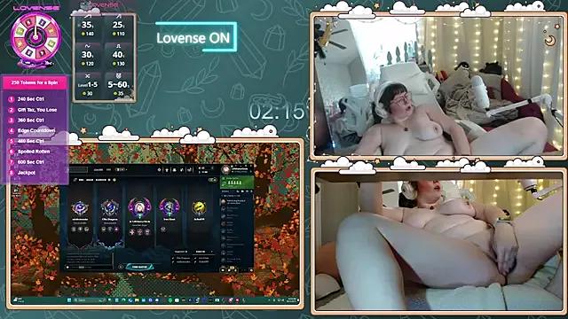 ithuriella on StripChat