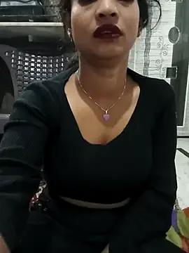 Itz_Mayra_ on StripChat