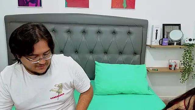Jack_and_Sasha from StripChat is Freechat