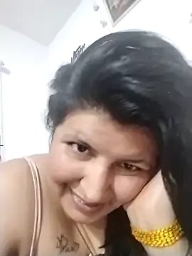 Jann_Riya333 on StripChat