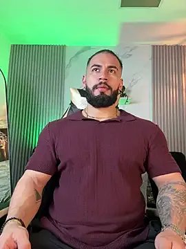 jaxon_colton on StripChat