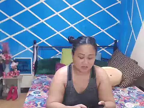 jengrey from StripChat is Freechat