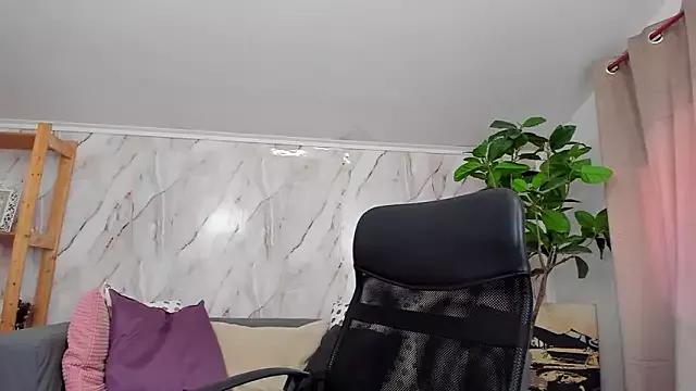 JennaPrice on StripChat 