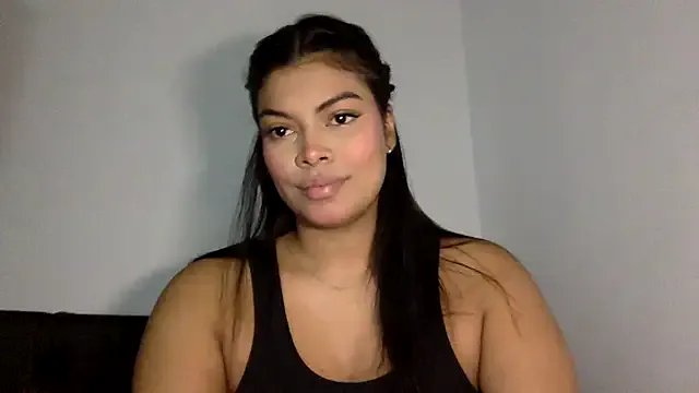 jennifer_oliveira on StripChat 