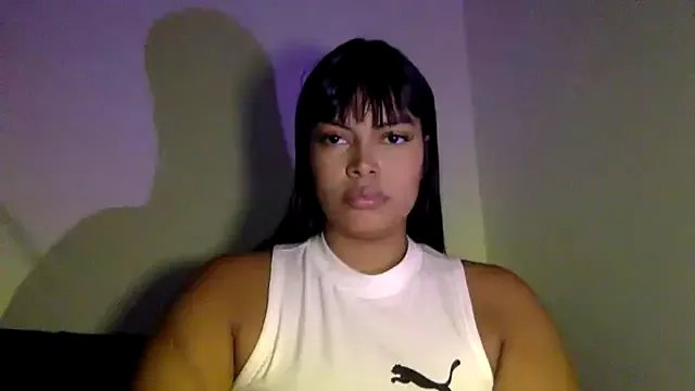 jennifer_oliveira on StripChat 