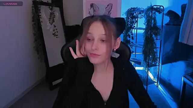 JenniferKiim on StripChat