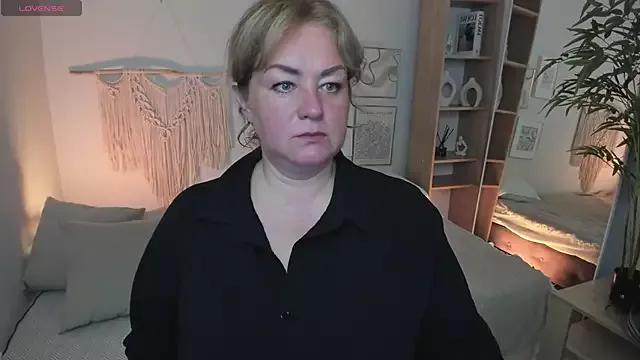 JenniferLight from StripChat