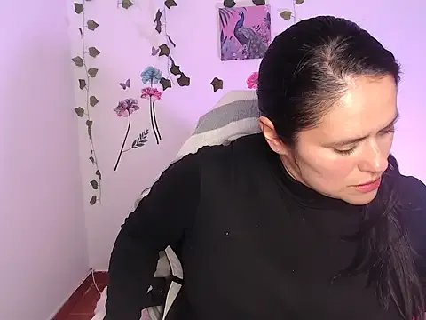 jenny__666 on StripChat 