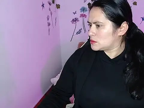 jenny__666 on StripChat 